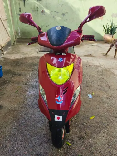 Suzuki Burgman 125I