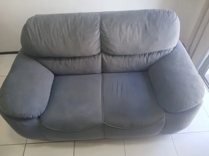 Sofá seminovo