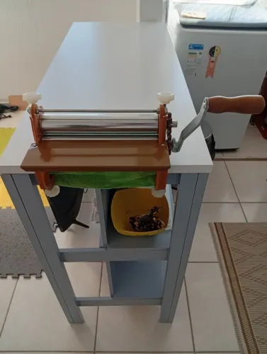 Máquina rolo para massas manual ajustável Are usada