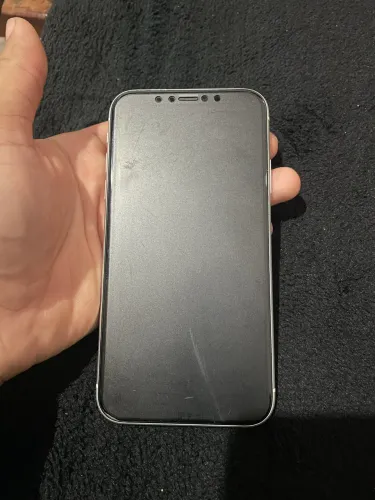 iPhone XR branco 128gb
