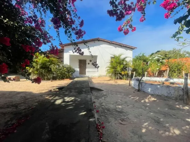 Propriedade de 3.200 m² (casa e terreno), todo murado - Guanacés/CE (Distrito de Cascavel)