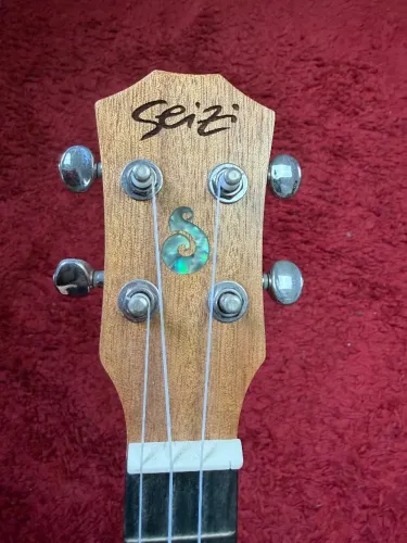 Ukulele Seizi Tenor Elétrico