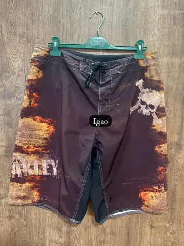 Bermuda Oakley Skull Ferrugem