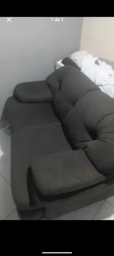 ?Vendo sofá pé de alumínio aconchegante?