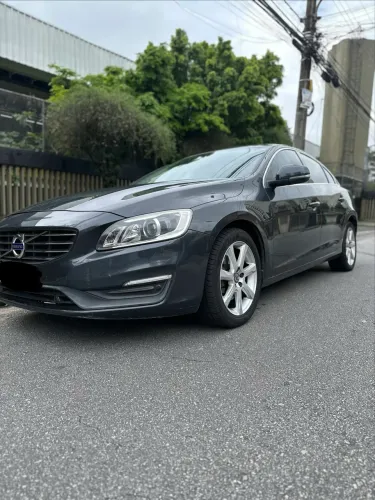 Volvo S60 T-4 Momentum 2.0 190cv 4P 2017