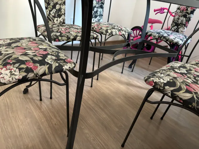 Mesa de jantar 6 lugares 