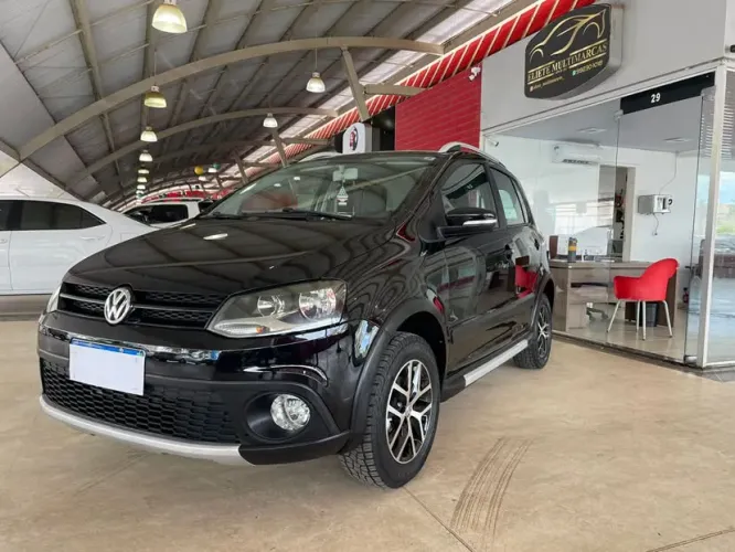 Volkswagen Crossfox I Motion 1.6 MI T. Flex 8V 5P 2013