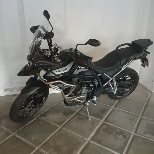 Triumph Tiger 900 GT 