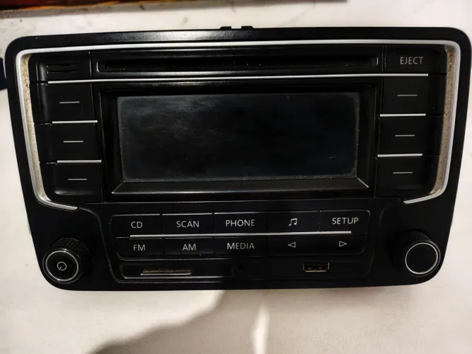 Rádio original VW 