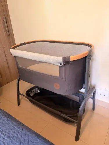 Berço Maxi-Cosi, Iora, Essential Graphite