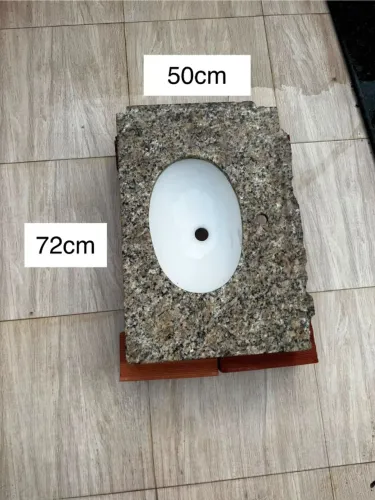 PIA DE BANHEIRO COM CUBA - MATERIAL GRANITO BEGE ORNAMENTAL