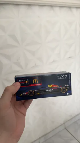 Miniatura F1 Red Bull McDonalds