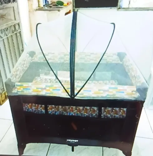 Vendo dois Berço pra Bb, valor 800,reais os dois 
