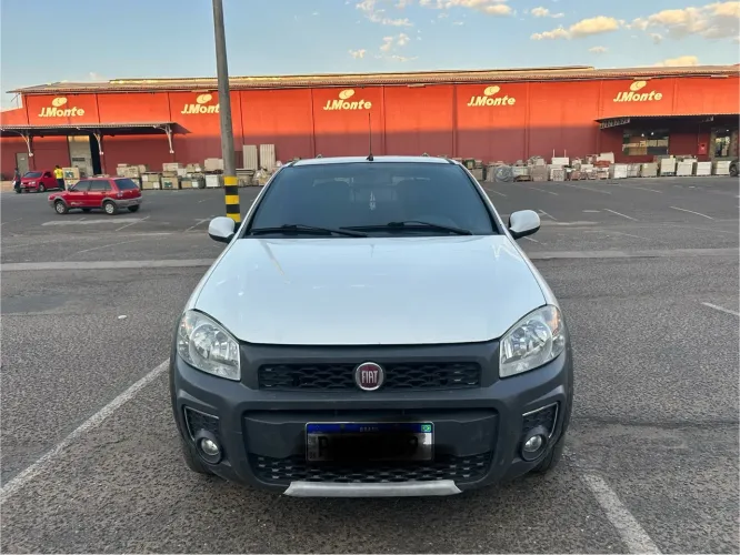 Fiat Strada Freedom 1.4 Flex 8V CD 2019