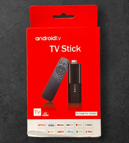 Smart TV Stick Android 4K com Chromecast e Controle por Voz