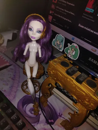 Sucata e palyset Spectra Monster High