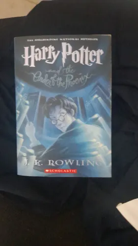 Harry Potter e a ordem da Fênix em inglês, original.