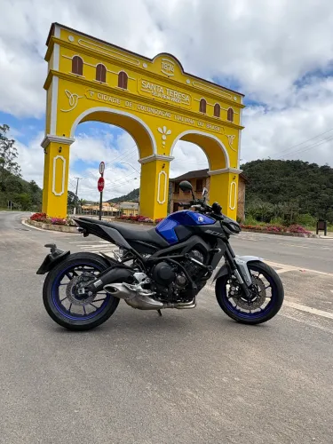 MT 09 Yamaha 850cc MT09