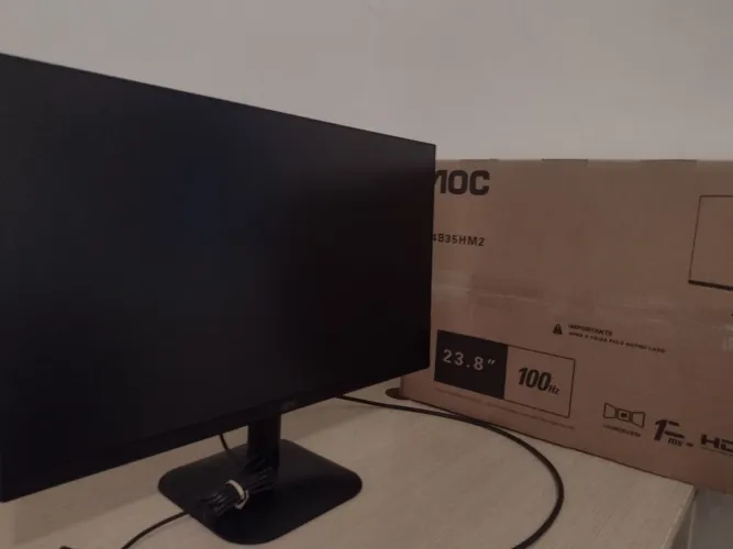 Monitor AOC 100hz