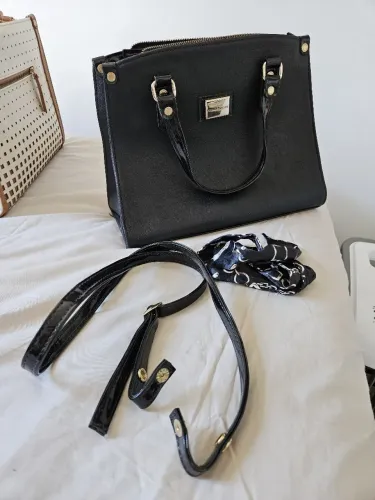 Bolsa Mônica Sanches