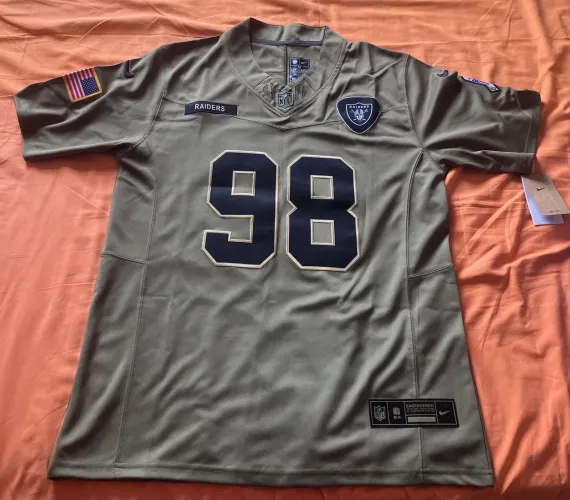 Camisa Salute to Service Las Vegas Raiders