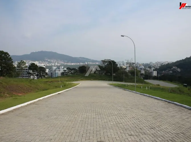 Terreno a venda em Florianopolis Itacorubi em localização previlegiada