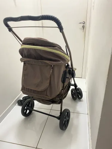 Carrinho de bebê galzerano  conservado!!