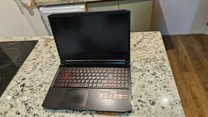 Notebook Acer Nitro 5 em excelente estado 