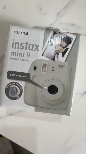 Fujifilm Câmera Instantânea Instax Mini 9