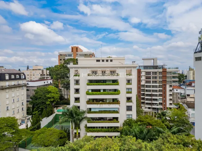 Apartamento de 585 m² em condomínio exclusivo e reservado no Jardim Guedala, muito raro te