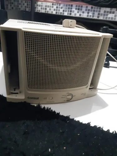 AR CONDICIONADO JANELA CONSUL