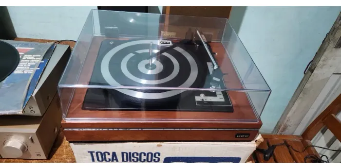 Toca disco Bsr automático 