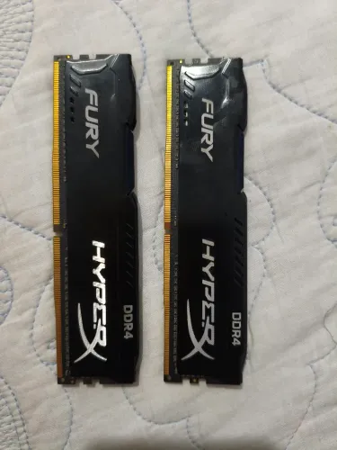 Kit HyperX Fury DDR4 16GB (2x8GB) Excelente Estado