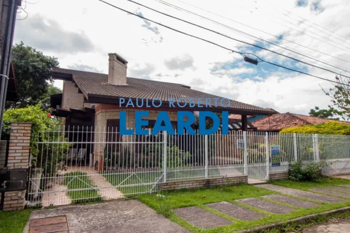 CASA TÉRREA - JURERÊ - SC