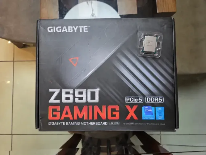 Kit i7-12700 + Gigabyte Z690 Gaming X DDR5