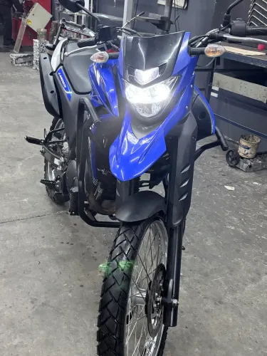 Yamaha XTZ Lander 250 - Único Dono - Excelente Estado apenas 5.765 km