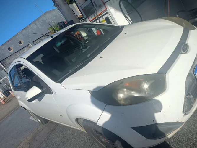 Ford Fiesta S 1.0 8V Flex 5P 2014