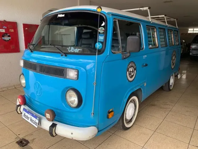 Volkswagen Kombi Standard/ Luxo/ Serie Prata 1996
