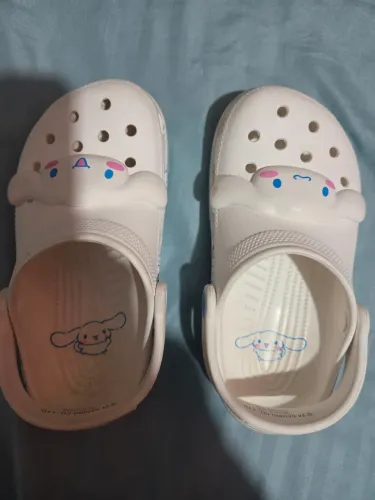 Crocs j1 cinnamoroll