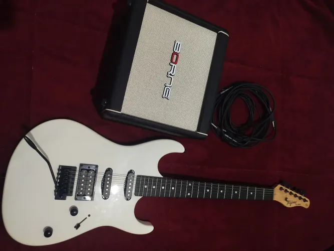 GUITARRA TAGIMA TG-510 + AMPLIFICADOR BORNE F60 + CABOS SANTO ANGELO NINJA