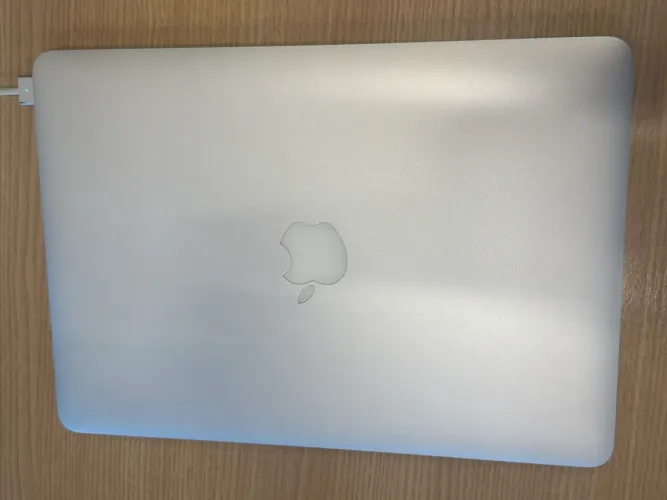 MacBook Air 13 - 2017 i7