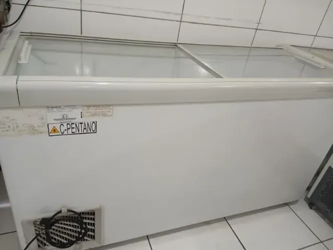 Freezer horizontal Metalfrio 439 litros