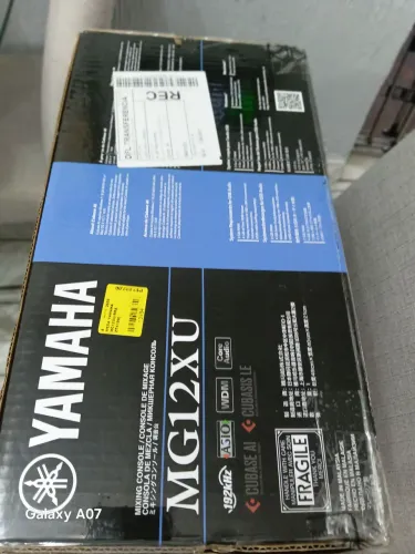 Mesa de som Yamaha Mg12xu