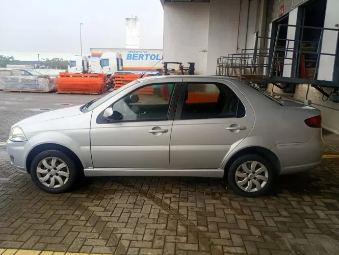 Fiat Siena EL 1.4 MPI Fire Flex 8V 4P 2015
