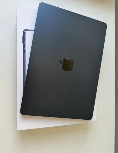 MacBook M5 512gb