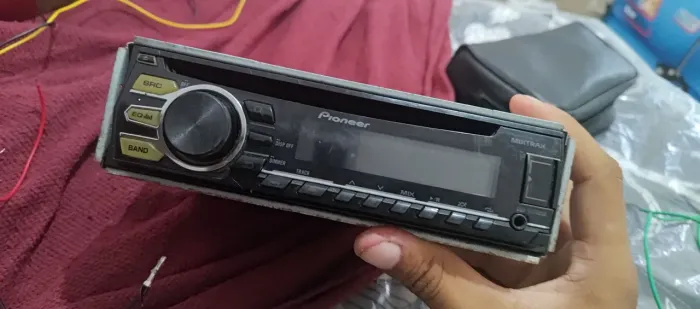 Som Pioneer