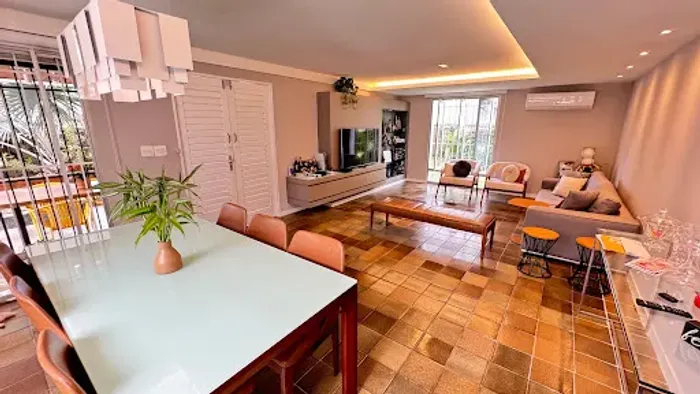 ALUGA-SE CASA NO POÇO DA PANELA - 404m² DE ÁREA CONSTRUÍDA - 6 QTOS (5 SUÍTES)