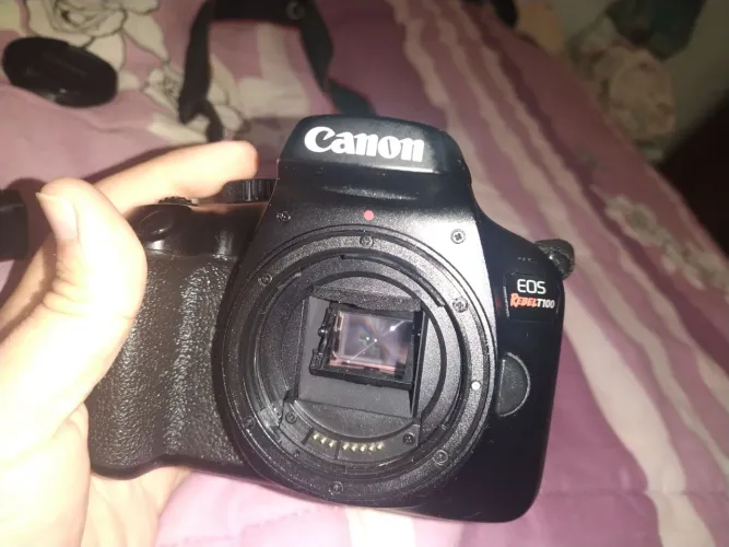 Câmera canon t100 completa com bag + lente 18 55 