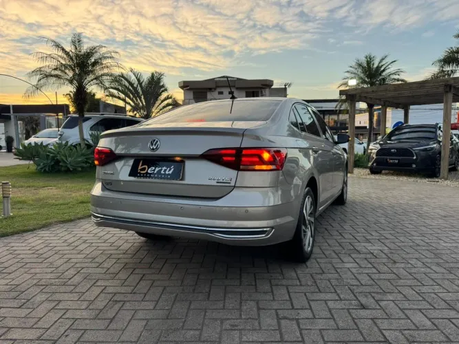 Volkswagen Virtus Highline 200 TSI 1.0 Flex 12V AUT 2019
