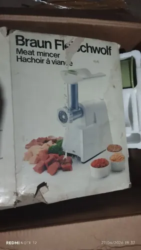 Vendo máquina de moer carne, nova, apenas 450,00